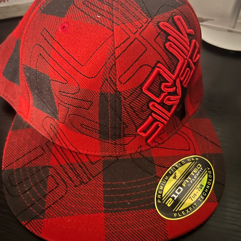 Quiksilver plaid baseball fitted cap